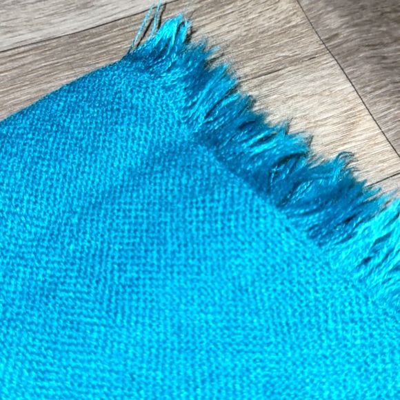 🆕️MICHAEL STARS AQUA OMBRE ETERNITY SCARF/ACRYLIC - Picture 12 of 13